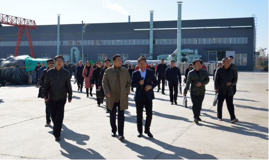 全區農膜回收處理攻堅行動現場觀摩會”在龍澤公司如期召開